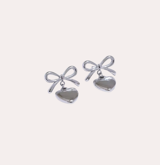 full heart bow studs silver